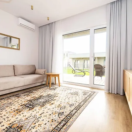 2bd Apt/w Terrace@takas I Jura, By Cohost Apartment *