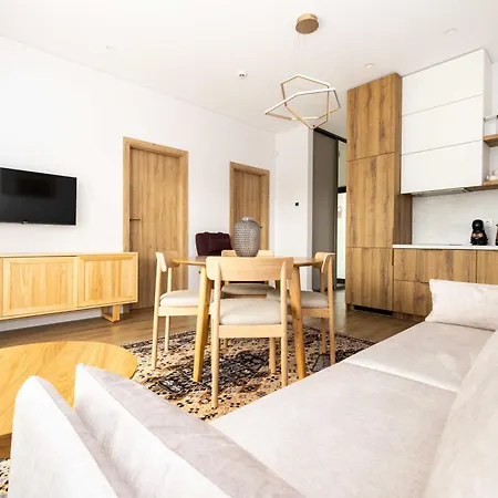 Apartment 2bd Apt/w Terrace@takas I Jura, By Cohost