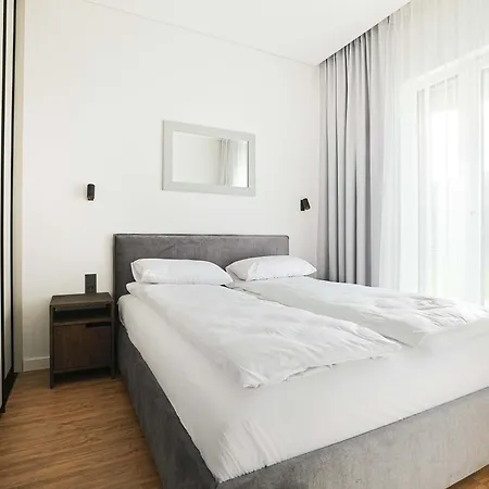 2bd Apt/w Terrace@takas I Jura, By Cohost *