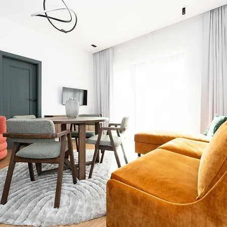 2bd Apt/w Terrace@takas I Jura, By Cohost *