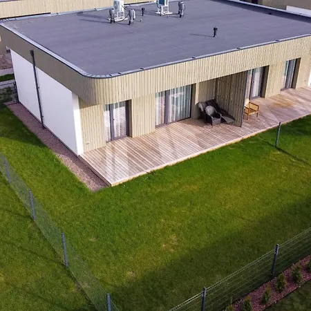 2bd Apt/w Terrace@takas I Jura, By Cohost *
